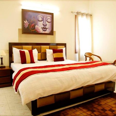 Maplewood Guest House, Neeti Bagh, New Delhiit Is A Boutiqu Guest House - Room 5 Nova Deli Exterior foto