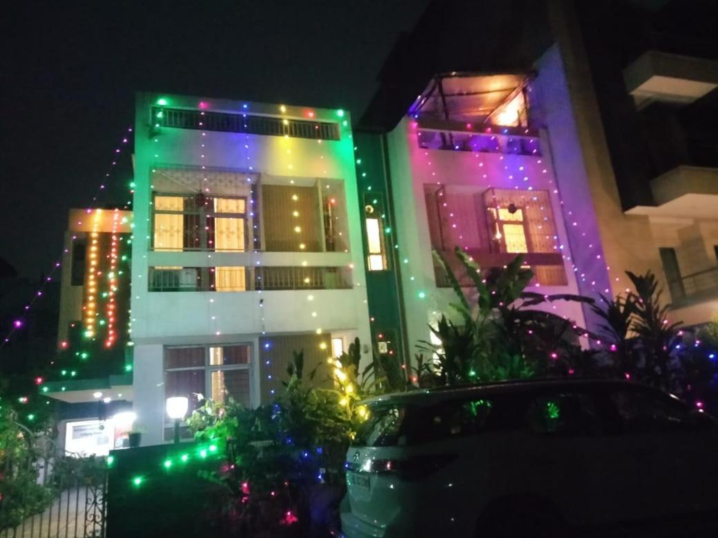 Maplewood Guest House, Neeti Bagh, New Delhiit Is A Boutiqu Guest House - Room 5 Nova Deli Exterior foto