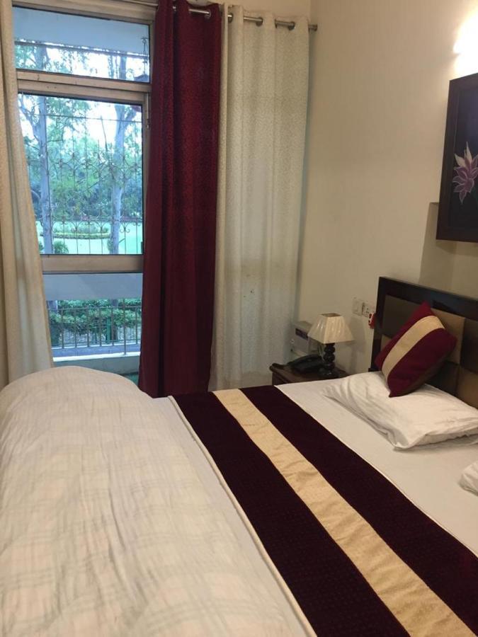 Maplewood Guest House, Neeti Bagh, New Delhiit Is A Boutiqu Guest House - Room 5 Nova Deli Exterior foto
