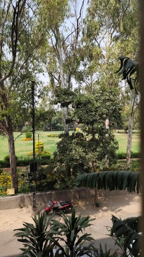 Maplewood Guest House, Neeti Bagh, New Delhiit Is A Boutiqu Guest House - Room 5 Nova Deli Exterior foto