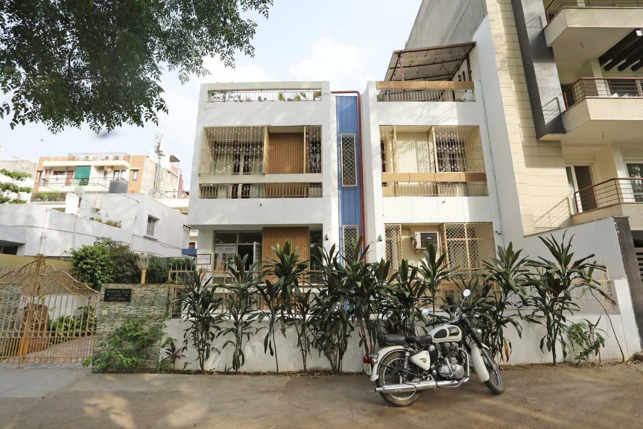 Maplewood Guest House, Neeti Bagh, New Delhiit Is A Boutiqu Guest House - Room 5 Nova Deli Exterior foto