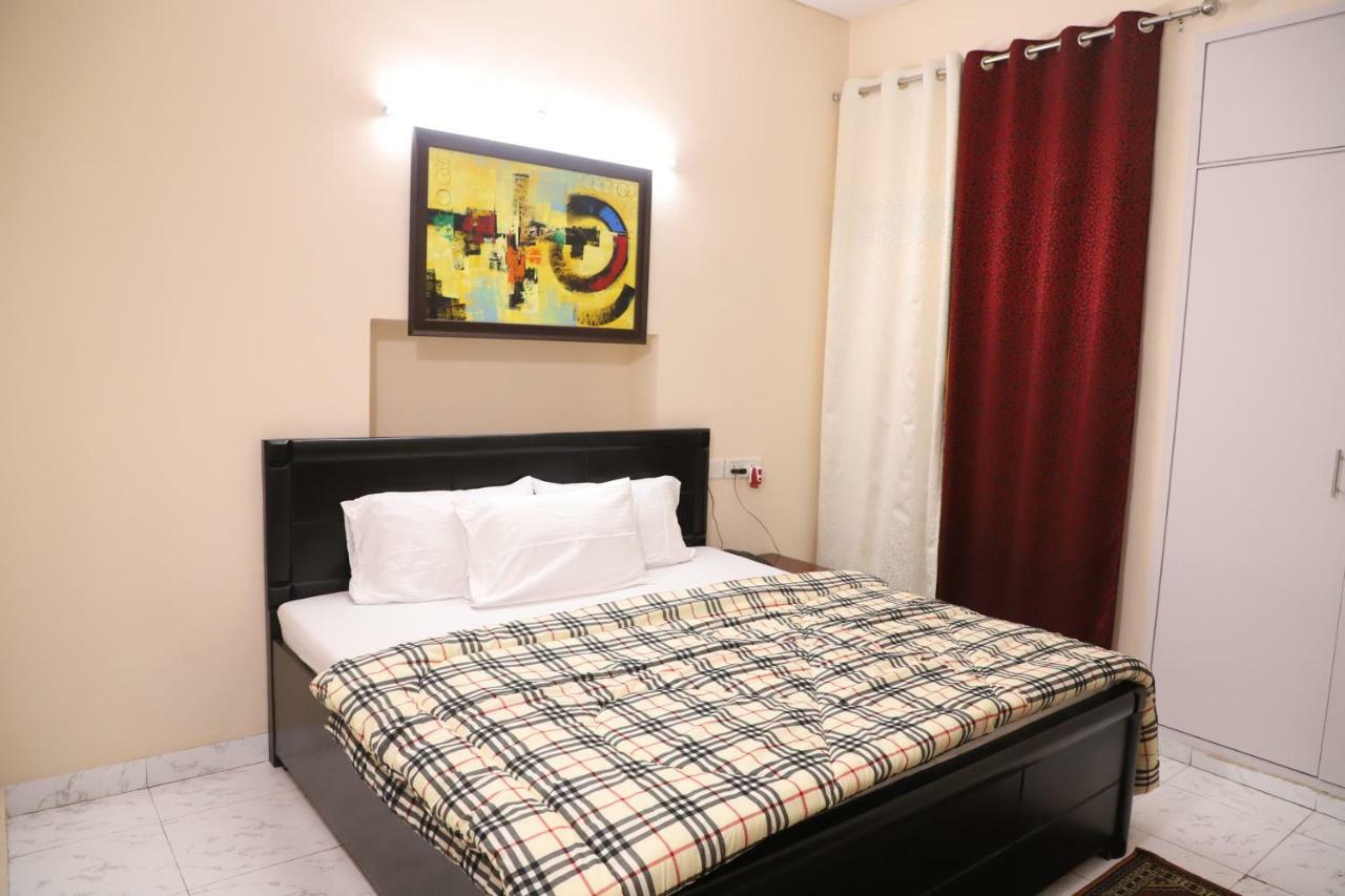 Maplewood Guest House, Neeti Bagh, New Delhiit Is A Boutiqu Guest House - Room 5 Nova Deli Exterior foto
