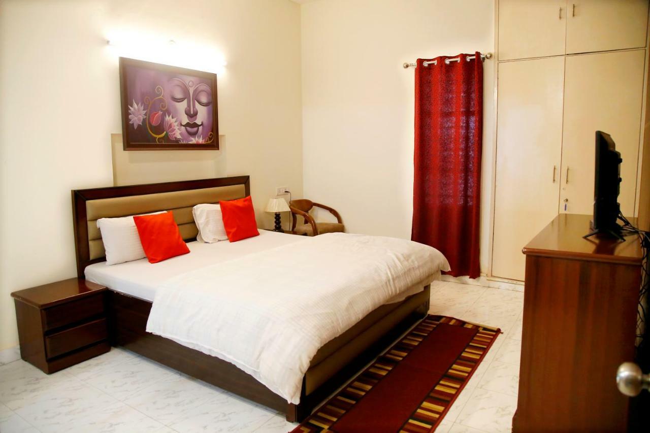 Maplewood Guest House, Neeti Bagh, New Delhiit Is A Boutiqu Guest House - Room 5 Nova Deli Exterior foto