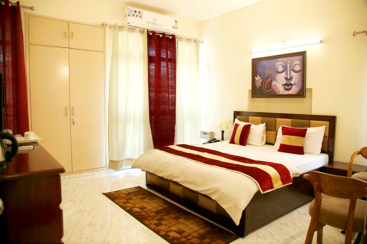 Maplewood Guest House, Neeti Bagh, New Delhiit Is A Boutiqu Guest House - Room 5 Nova Deli Exterior foto