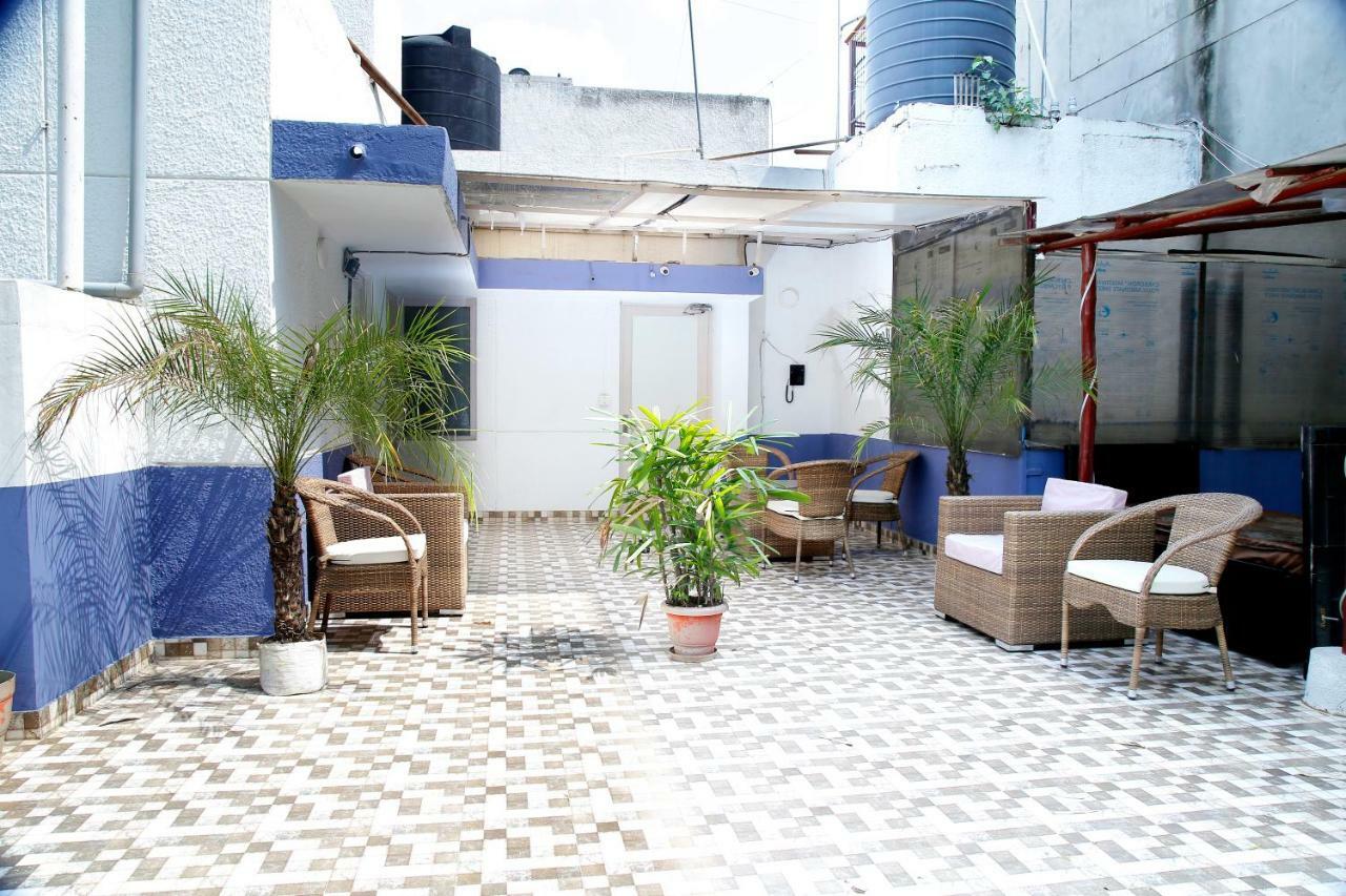 Maplewood Guest House, Neeti Bagh, New Delhiit Is A Boutiqu Guest House - Room 5 Nova Deli Exterior foto