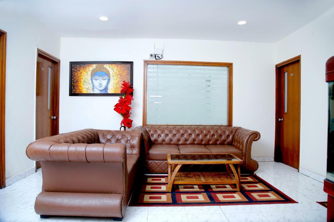 Maplewood Guest House, Neeti Bagh, New Delhiit Is A Boutiqu Guest House - Room 5 Nova Deli Exterior foto